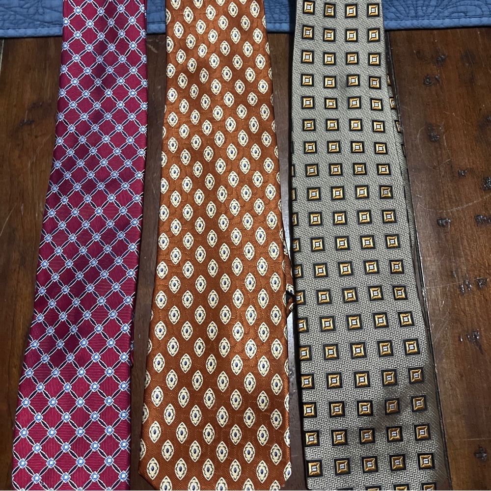 Jos A bank lot of 3 silk ties